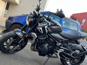 TRIUMPH TRIDENT 660 A2