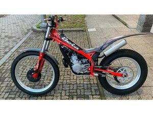 VENDO BETAMOTOR EVO 80 SENIOR (2011 - 24) USATA A LEINI' (CODICE 9923431) - MOTO.IT