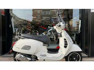 VENDO VESPA GTS 300 HPE (2019) USATA A ROMA (CODICE 9923127) - MOTO.IT