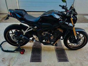 CB650R A2