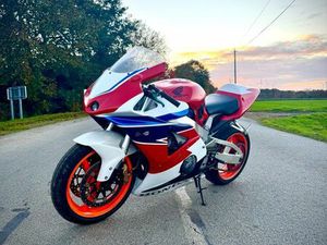 HONDA 929 CBR PISTE 2001