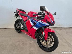 HONDA CBR 600 RR