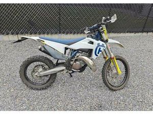 ② HUSQVARNA TC125 STRAAT LEGAAL