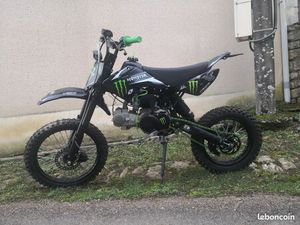 DIRT 140 CRZ EQUIPÉE PHARES