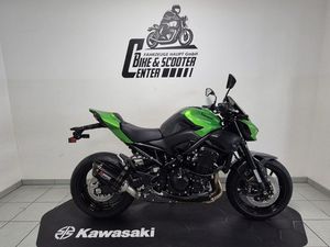 KAWASAKI Z900