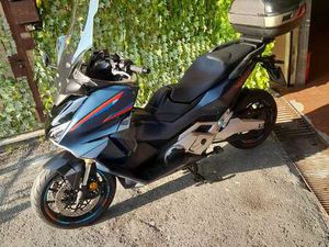 HONDA FORZA 750 BLU/AZZURRO