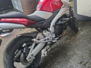 SUZUKI, GSR, 2009, 599 (CC)