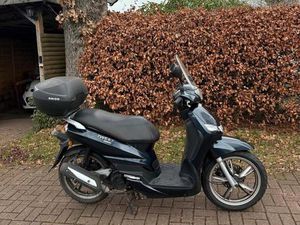 ROLLER PEUGEOT TWEET 125 - ERSTE HAND - TÜV NEU DEZ- NEUE BREMSEN