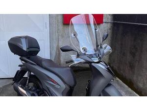 VENDO HONDA SH 150I (2020 - 23) USATA A DOLZAGO (CODICE 9923323) - MOTO.IT
