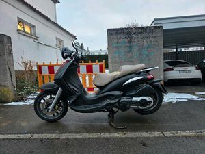PIAGGIO BEVERLY 500 CRUISER (TAUSCH GEGEN AUTO / RROLLER)