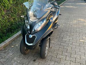 PIAGGIO MP3 300