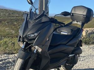 YAMAHA X MAX 125 ODIVELAS