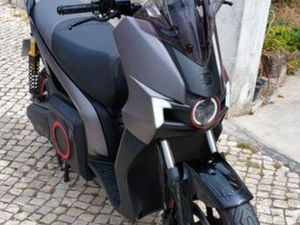 SEAT SILENCE MO 125 ELÉTRICA | 140 KM AUTONOMIA | BATERIA REMOVÍVEL CALDAS DA RAINHA - SANTO ONOFRE E SERRA DO BOURO