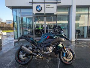 BMW M 1000 XR CLAW-SHIFTED EURO 5 999 CC