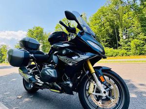 BMW R 1250 RS EXCLUSIVE SPORTS TOURER PETROL MANUAL EURO 4 (136 PS) 1254 CC