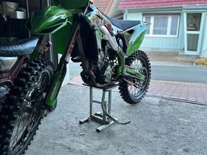 KAWASAKI KXF 250