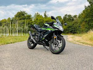 KAWASAKI NINJA 125 PERFORMANCE