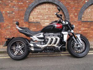 2024 TRIUMPH ROCKET III TFC A VENDRE