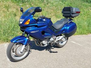 HONDA NT 650 V DEAUVILLE MIT TOPCASE FRISCH AB MFK