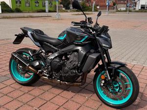 YAMAHA MT09 (RN87) TOP ZUSTAND, GARANTIE BIS 2029