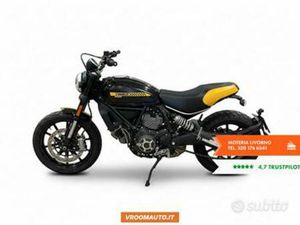 DUCATI SCRAMBLER 800 FULL THROTTLE
