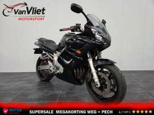 LEUKE YAMAHA FZ 6 S 600 FAZER BJ 2006 ZWART — MOTOREN | YAMAHA — MARKTPLAATS