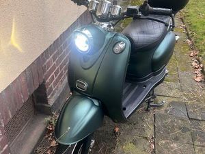 NOVA MOTORS E-RETRO STAR