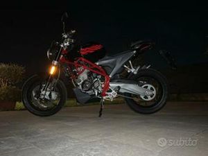 MOTO 125 SWM VAREZ 2020