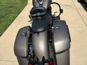 FOR SALE - 2019 INDIAN CHIEFTAIN DARK HORSE