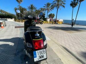 VESPA - GTS 300 IE SUPER