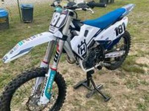 HUSQVARNA FC 250 2023 ANNIVERSARY + HGS P. TRATTAB