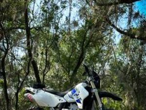 2021 SUZUKI DRZ 400 SM ADVENTURE DUAL-SPORT