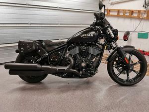 INDIAN CHIEF DARK HORSE