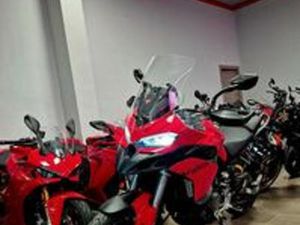 DUCATI MULTISTRADA V2 S MODEL YEAR 2025 KM 6500 UN