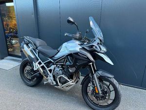 ② TRIUMPH - TIGER 1200 GT