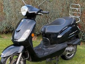 ② SYM FIDDLE 2 50 CC A KLASSE/25 KM 2017