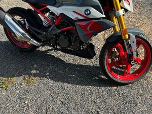 BMW G310R