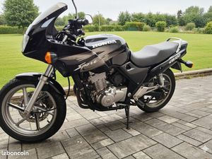 HONDA CB500 S - PARFAIT ÉTAT - ENTIÈREMENT RÉVISÉE