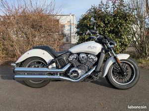 INDIAN SCOUT 1ÈRE MAIN