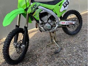450 KXF