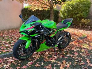 KAWASAKI NINJA ZX6R