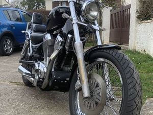 SUSUKI 1400 INTRUDER