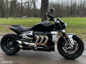 TRIUMPH ROCKET 3 R