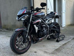 TRIUMPH STREET TRIPLE 765 RS