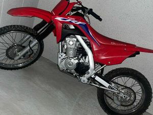 125 CRF