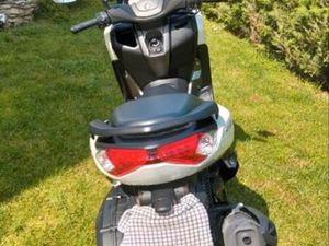 SCOOTER NMAX 125