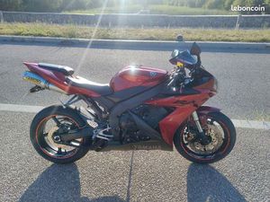 YZF R1 YAMAHA 2004