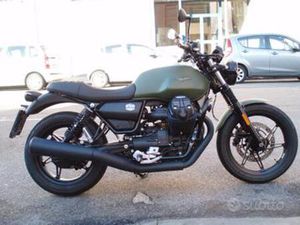MOTO GUZZI V7 STONE 850 - 2047 KM
