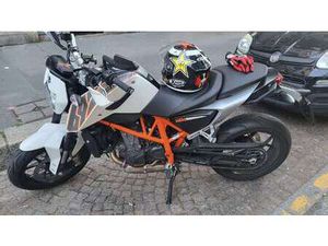 KTM 690 DUKE ABS ARANCIONE