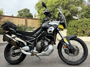 2022 APRILIA TUAREG 660